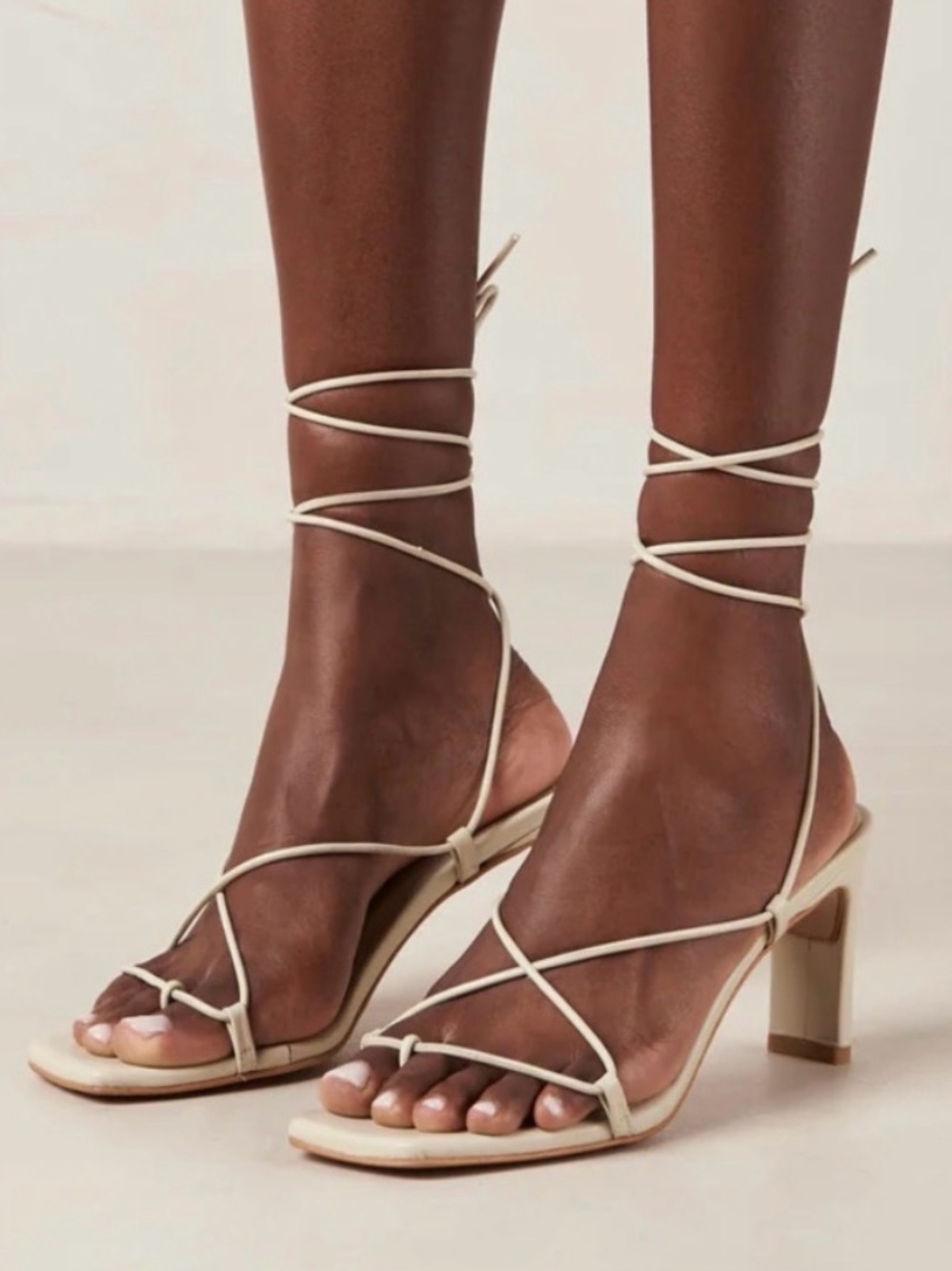 Alohas Bellini sandals, size 8.5